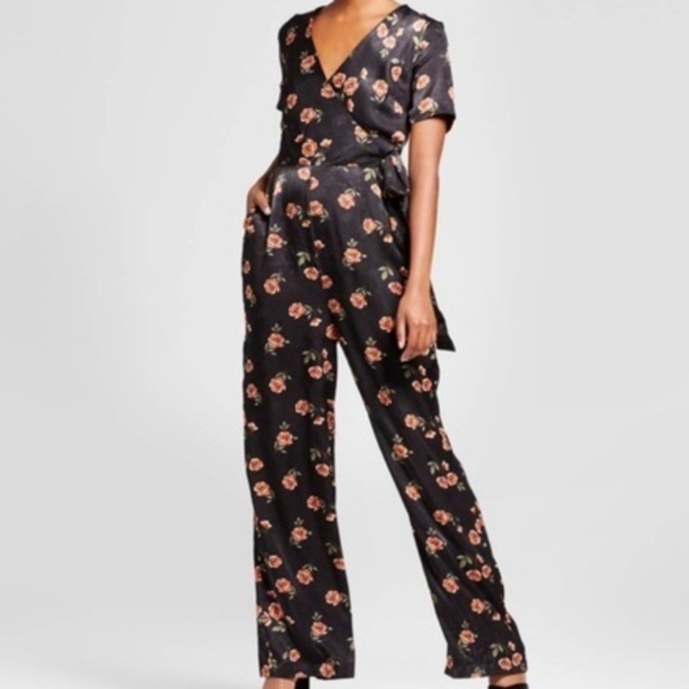 Red rose romper